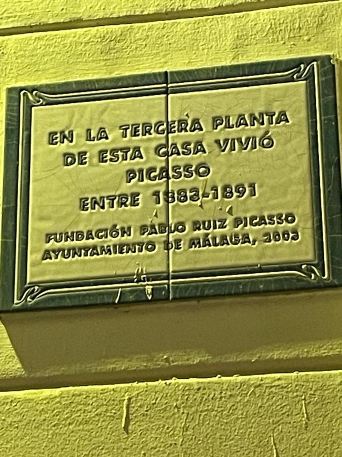 Picasso'S Deluxe Puerta Verde Malaga Exterior photo